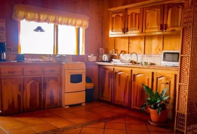 هتل Chalets Los Volcanes