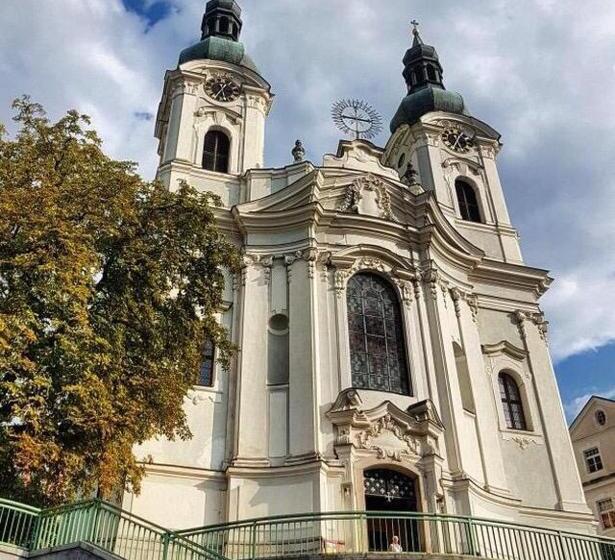 فندق Ferdinandhof Apart