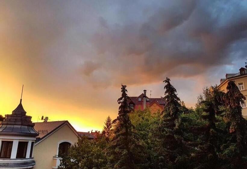 فندق Ferdinandhof Apart