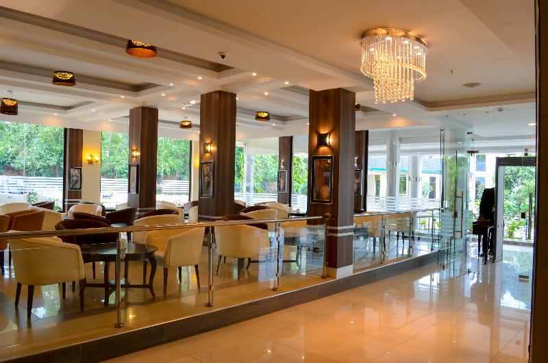 هتل Grand Royal Swiss