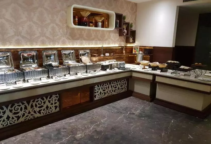 Hotel Imperia Suites