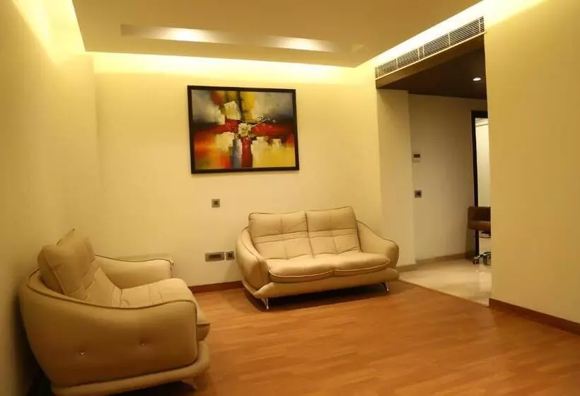 Hotel Imperia Suites