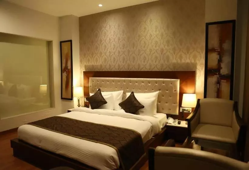 Hotel Imperia Suites