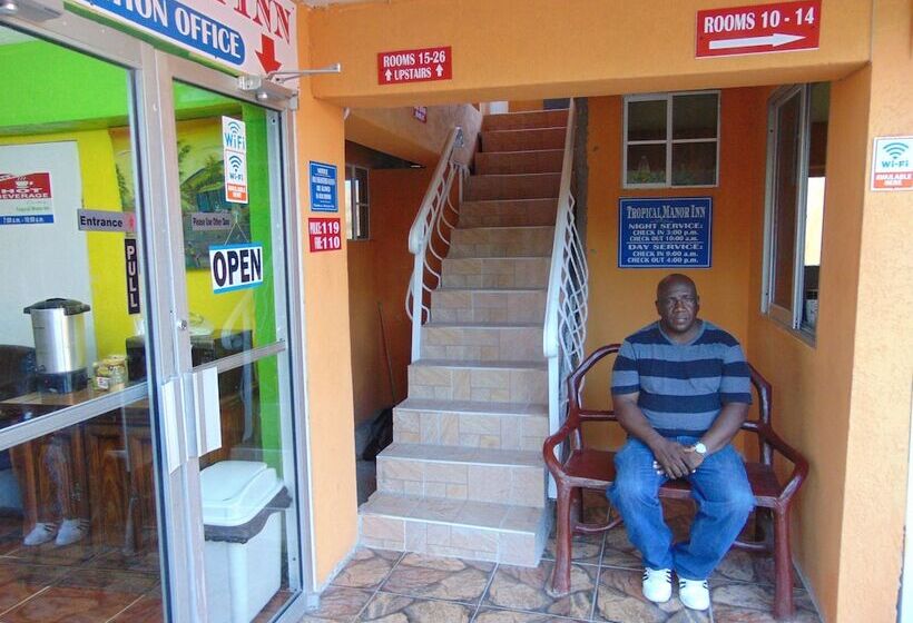 هتل Tropical Manor Inn