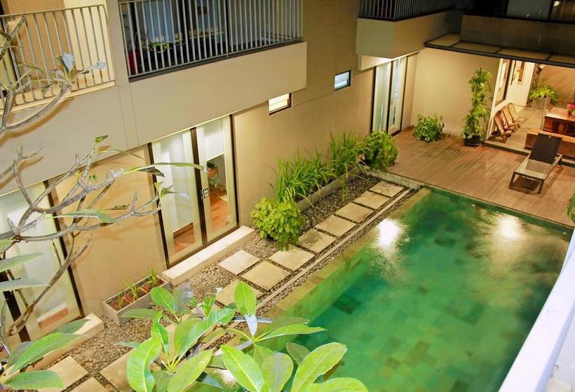 ホテル Zen Rooms Permata 5 Karawaci Syariah