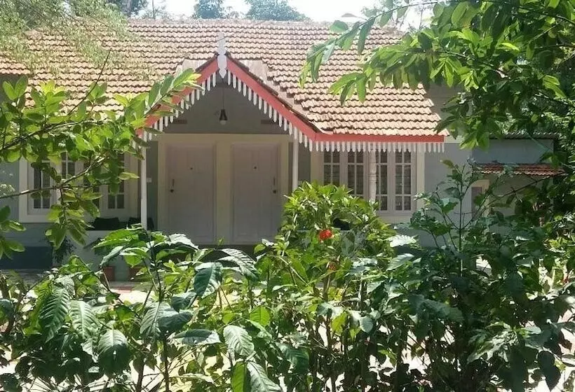 Lomakeskus Whispering Woods By Rai Hospitalities