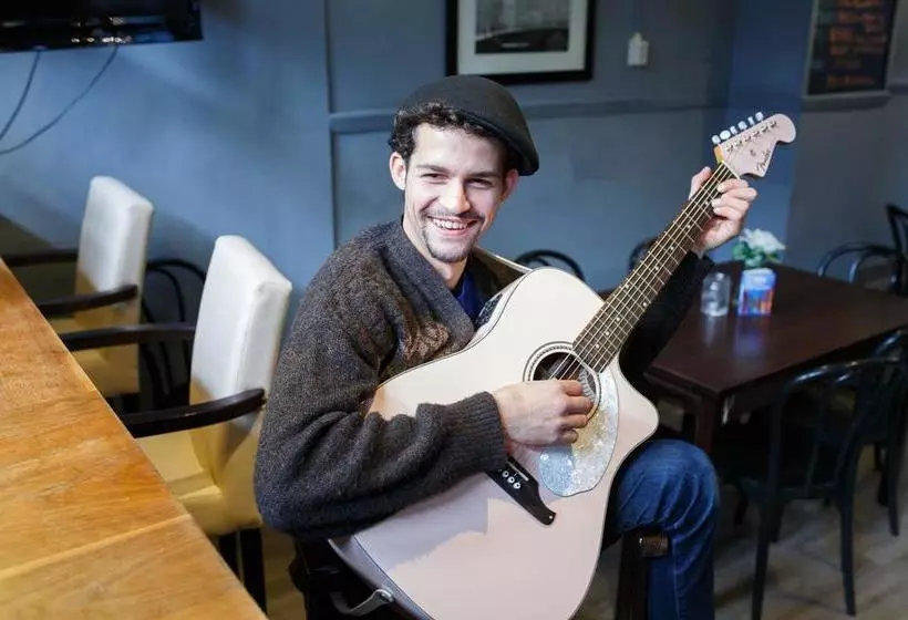 Shelter Jordan Amsterdam Hostel