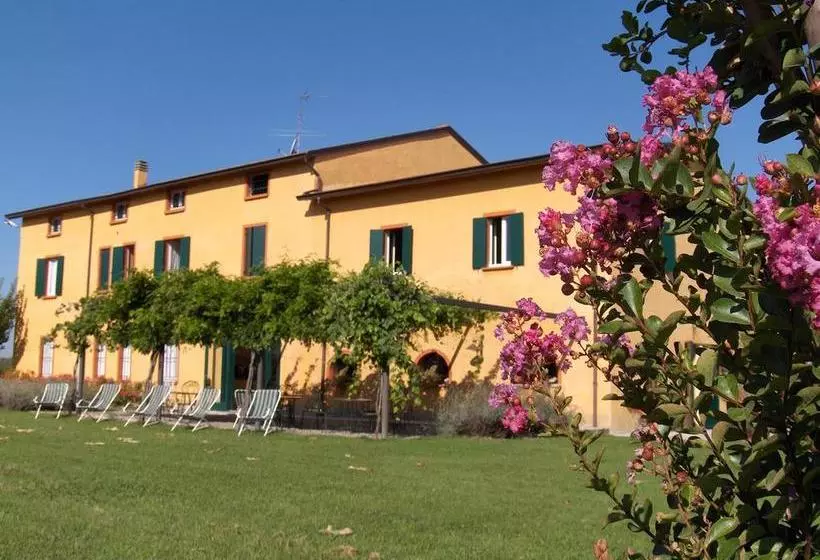 ベッドアンドブレックファースト Agriturismo Le Colombaie