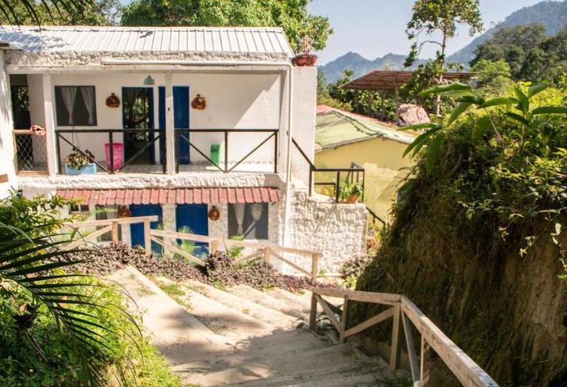 Bed & Breakfast Colores De La Sierra