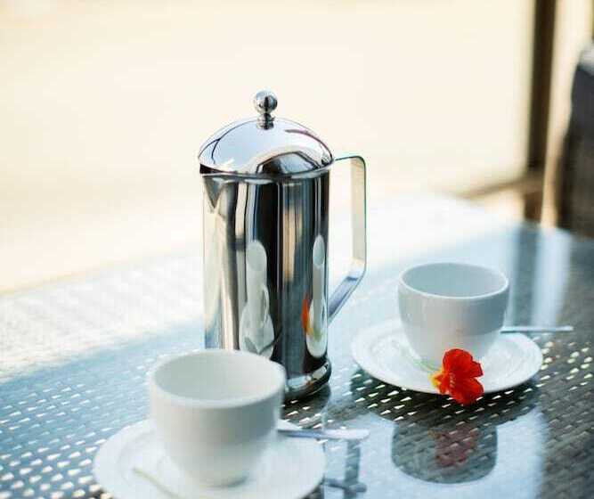 تختخواب و صبحانه Driftwood Guesthouse