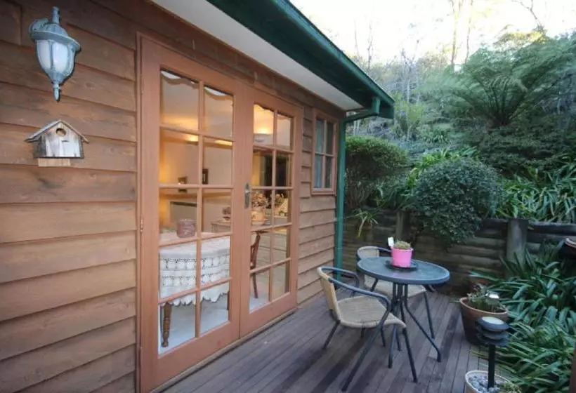 Aamiaismajoitus (B&B) Kalimna - Garden Room