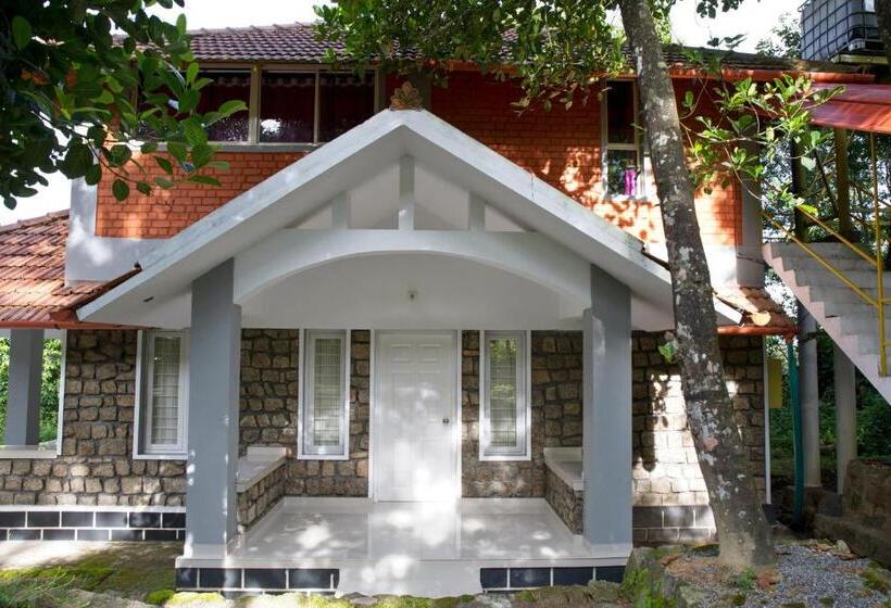 Bed and Breakfast Rock Haven Wayanad