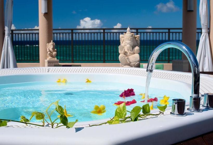 هتل Bali Resort In Ishigakijima