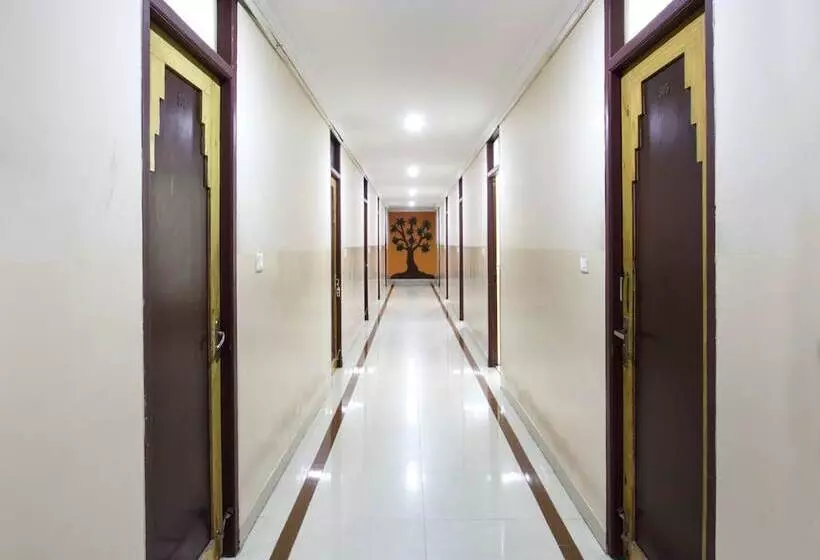 ホテル Oyo Rooms Near Dilsukh Nagar Bus Stop
