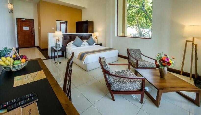 فندق Sooriya Resort & Spa