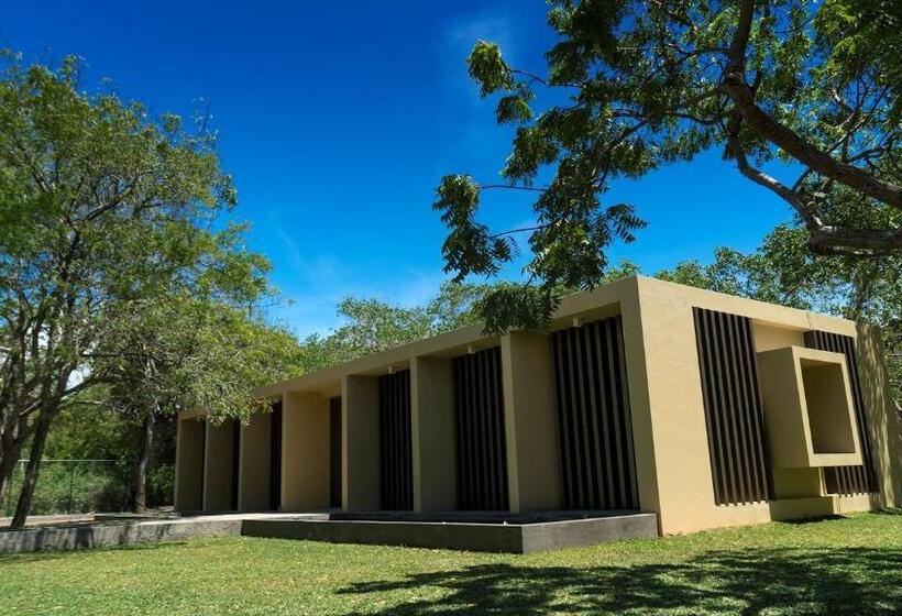 فندق Sooriya Resort & Spa