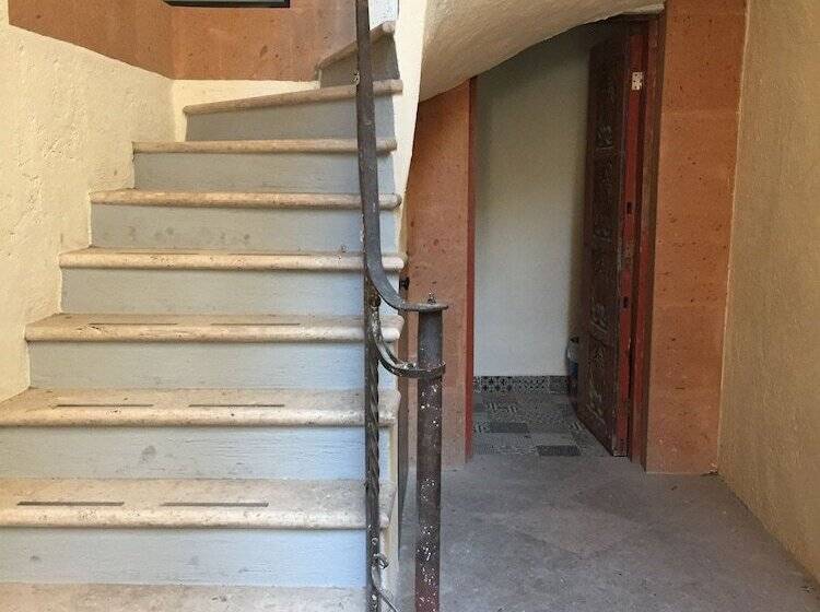 Hostal Mexiqui Zocalo   Hostel