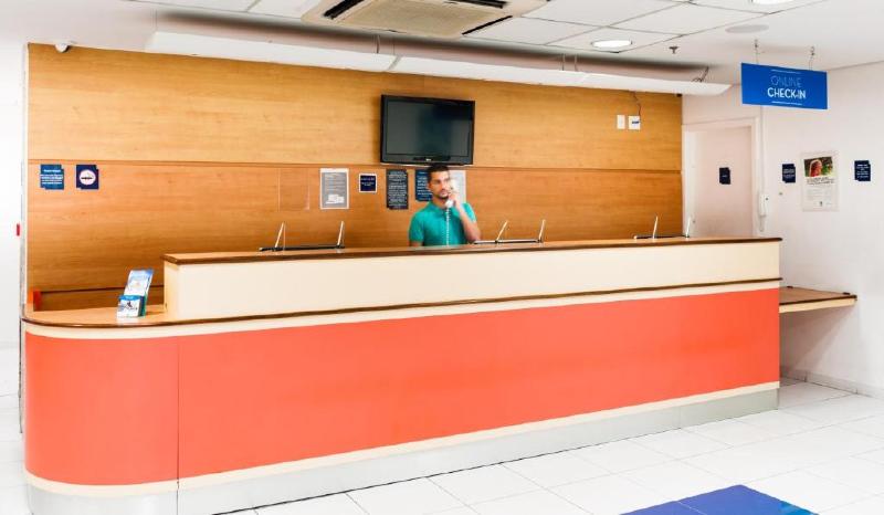 هتل Ibis Budget Vitoria