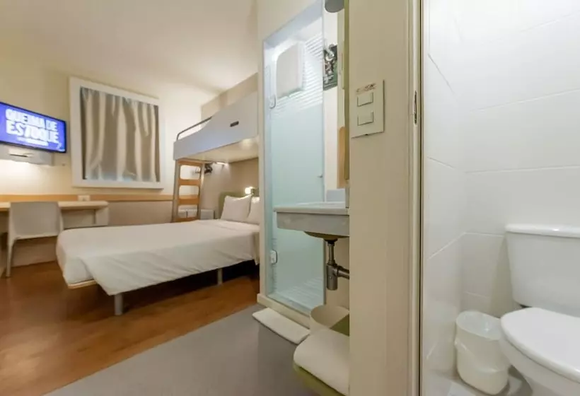 هتل Ibis Budget Vitoria