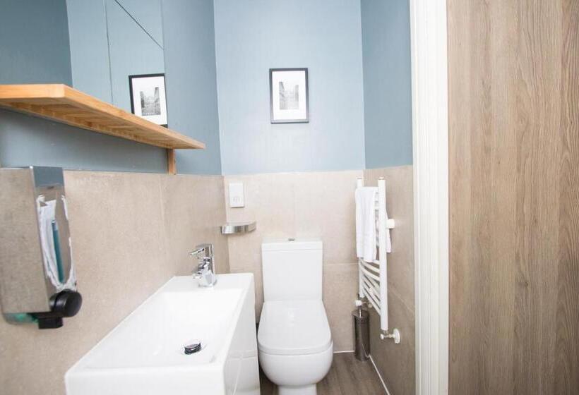 호텔 Westciti Caroco Apart