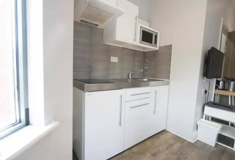 Hotelli Westciti Caroco Apart