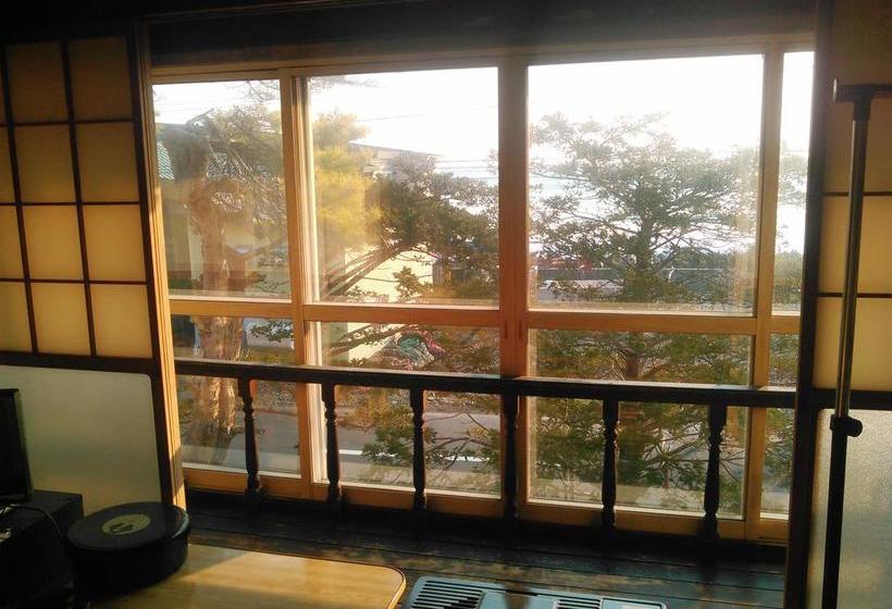 Nihonyanagi Ryokan