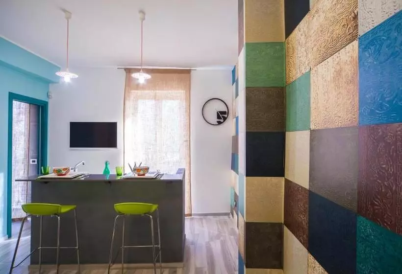 تختخواب و صبحانه Casa Vacanza Al Castello