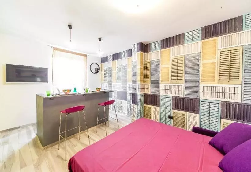 تختخواب و صبحانه Casa Vacanza Al Castello