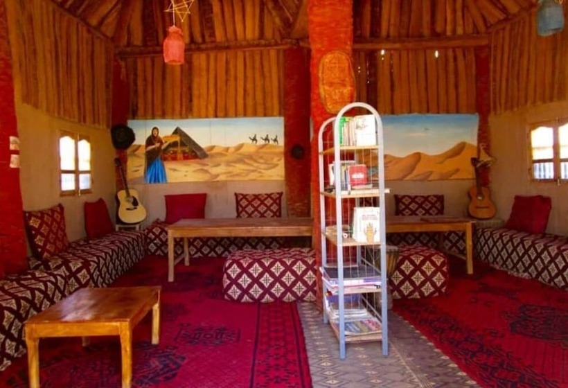 تختخواب و صبحانه Sahara Source Vie