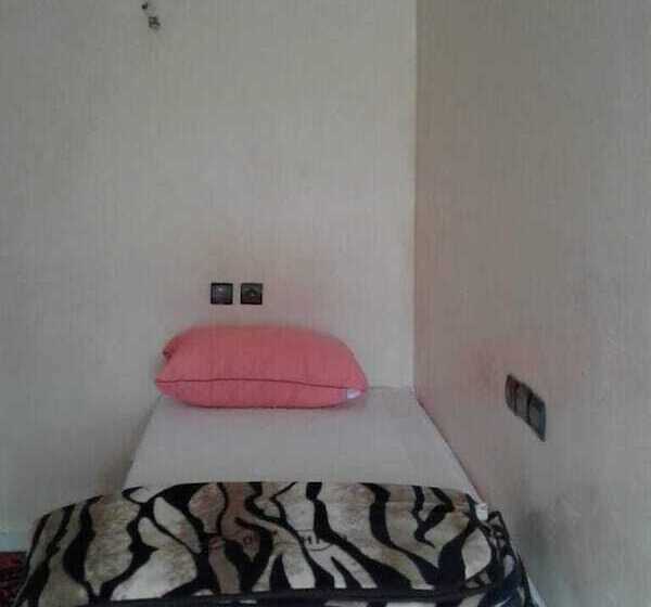 تختخواب و صبحانه Sahara Source Vie