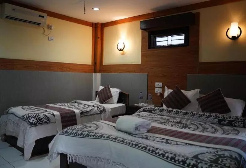 Chitwan Riverside Resort