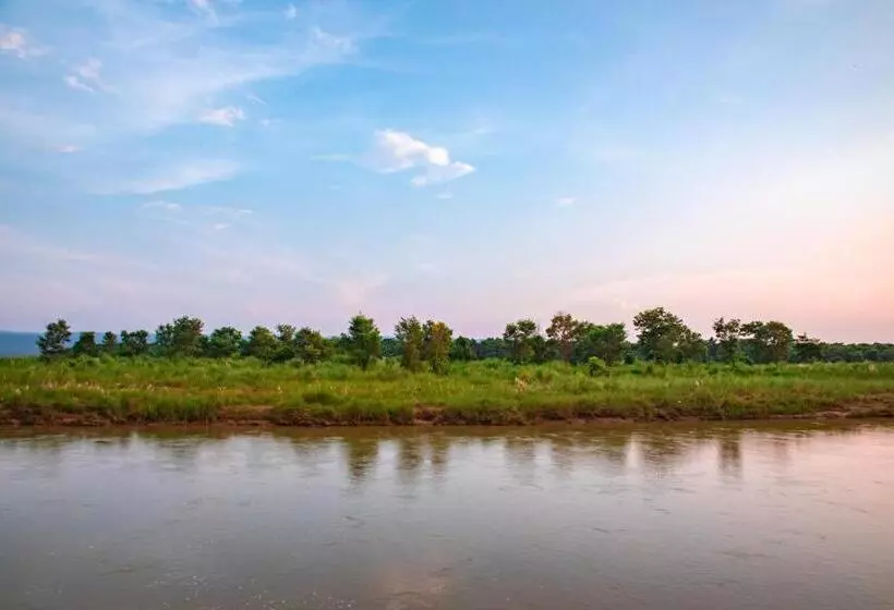 Chitwan Riverside Resort