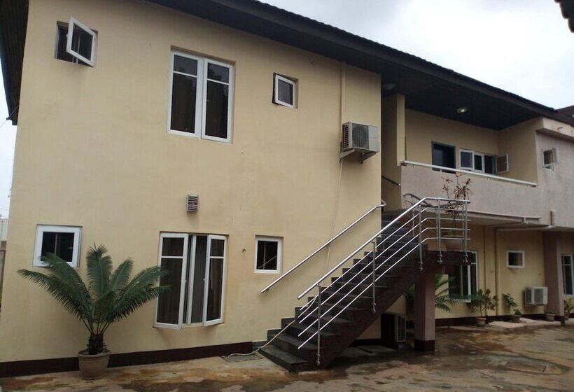 Danest Hotel & Suites