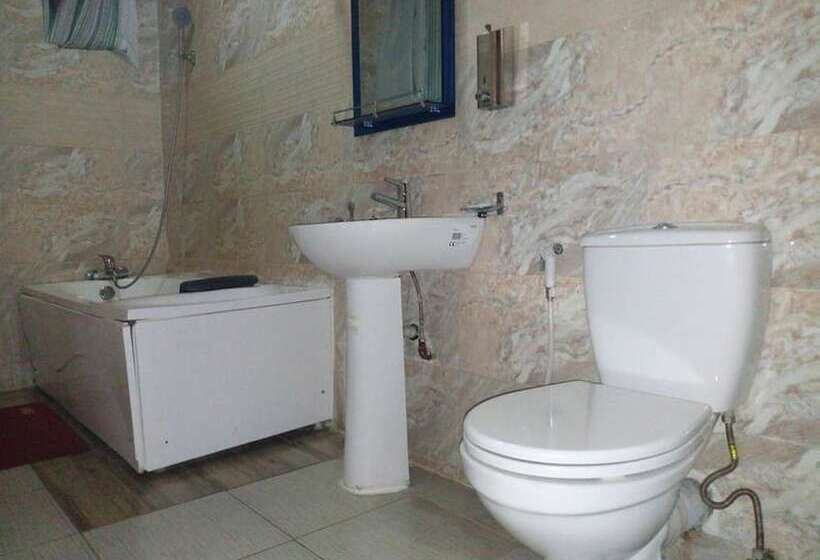 Danest Hotel & Suites