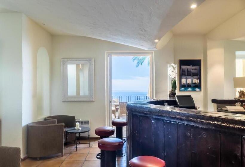 فندق Club Port La Galere