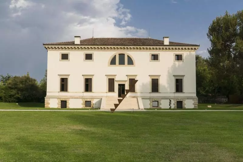 ホテル La Barchessa Di Villa Pisani