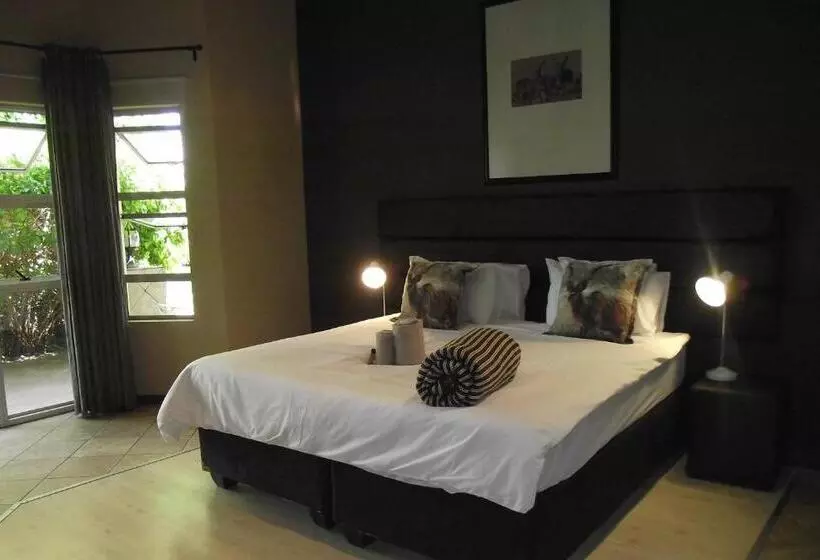 ホテル Out Of Africa Town Lodge