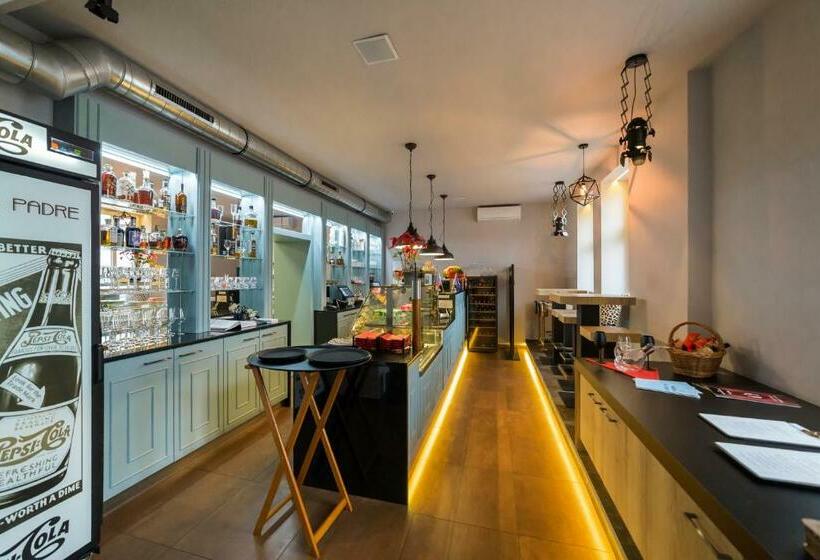 Hotelli Pension Padre