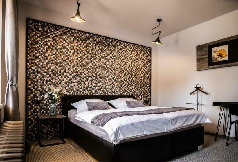 Hotelli Pension Padre