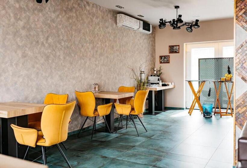 Hotelli Pension Padre