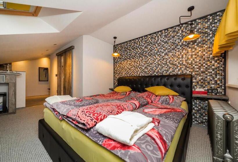 Hotelli Pension Padre