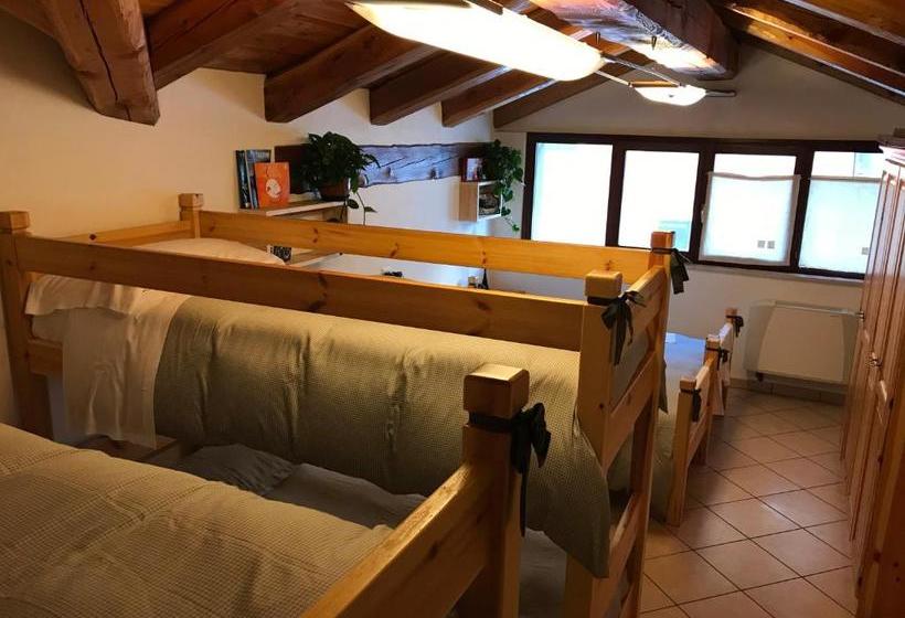 فندق Rifugio Lou Lindal