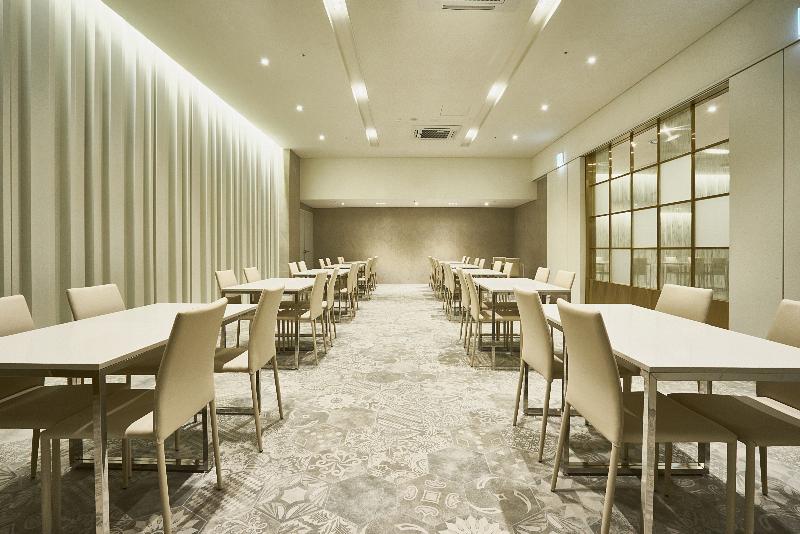 酒店 Royal Emporium Incheon Airport