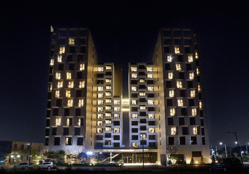 酒店 Royal Emporium Incheon Airport