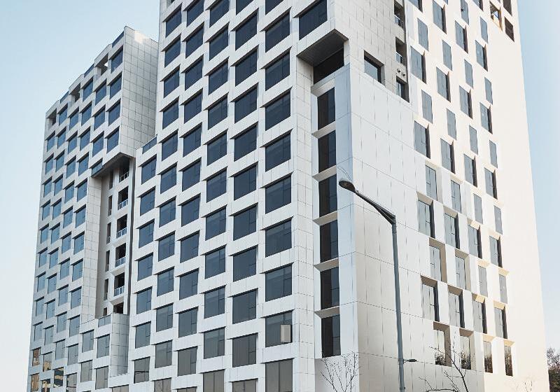 酒店 Royal Emporium Incheon Airport