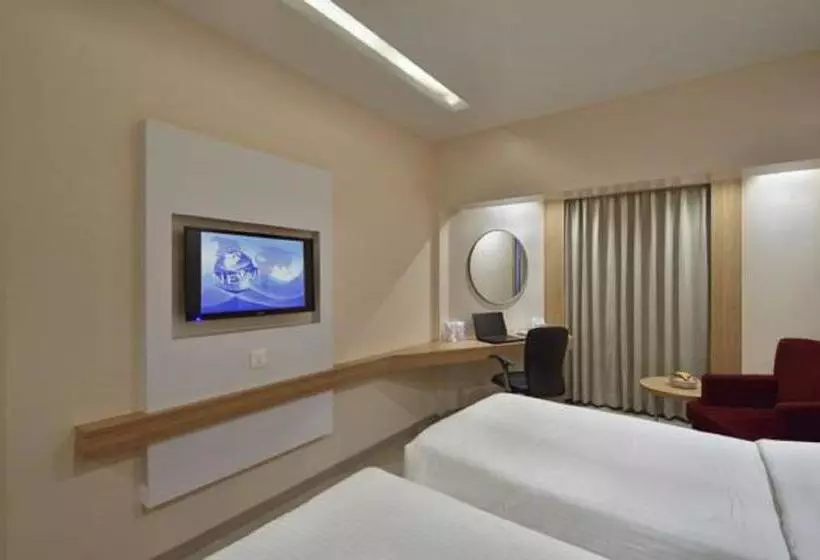 Hotel The Eastern