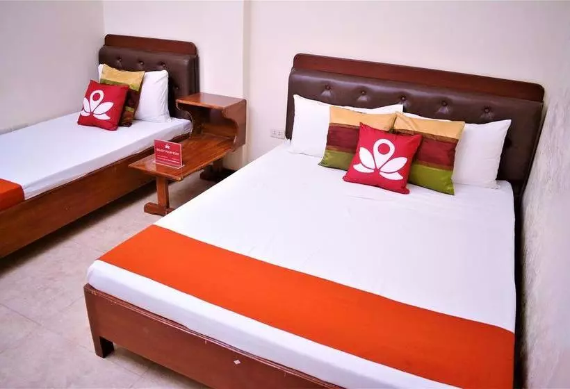 ホテル Zen Rooms Jilian Tourist Inn Palawan