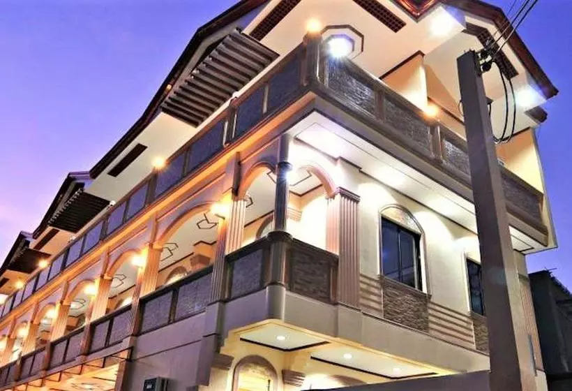 ホテル Zen Rooms Jilian Tourist Inn Palawan
