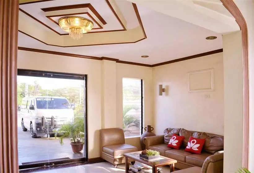 ホテル Zen Rooms Jilian Tourist Inn Palawan