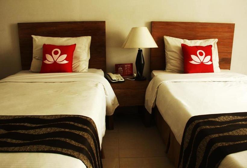 בית מלון כפרי Zen Rooms Sukajadi Sindang Sirna